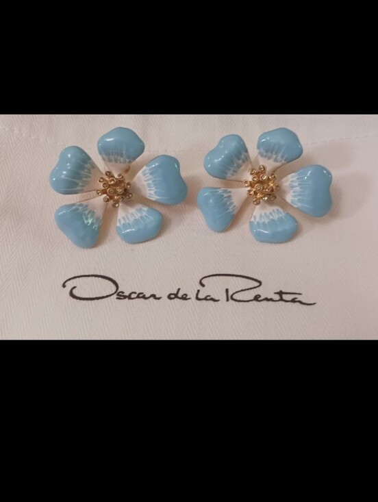 Oscar de la Renta Jewelry - Oscar de la Renta Blue and White EARRINGS, SIGNED